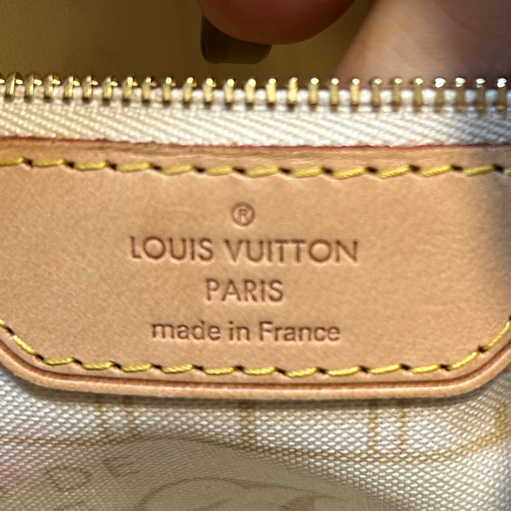 Stunning Louis Vuitton Neverfull pm🤍🩵Azur - Picture 12 of 16